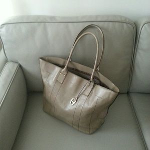 Beautiful large Leather Tote